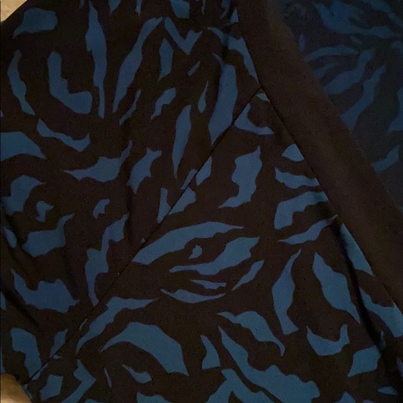 The Limited Top - Picture 2 of 7